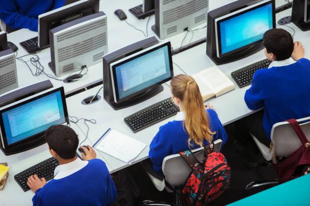 Digital classrooms that handle heavy traffic without crashing.